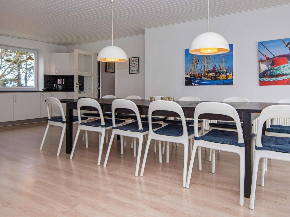 10 Person Holiday Home In R M Bolilmark Exterior photo